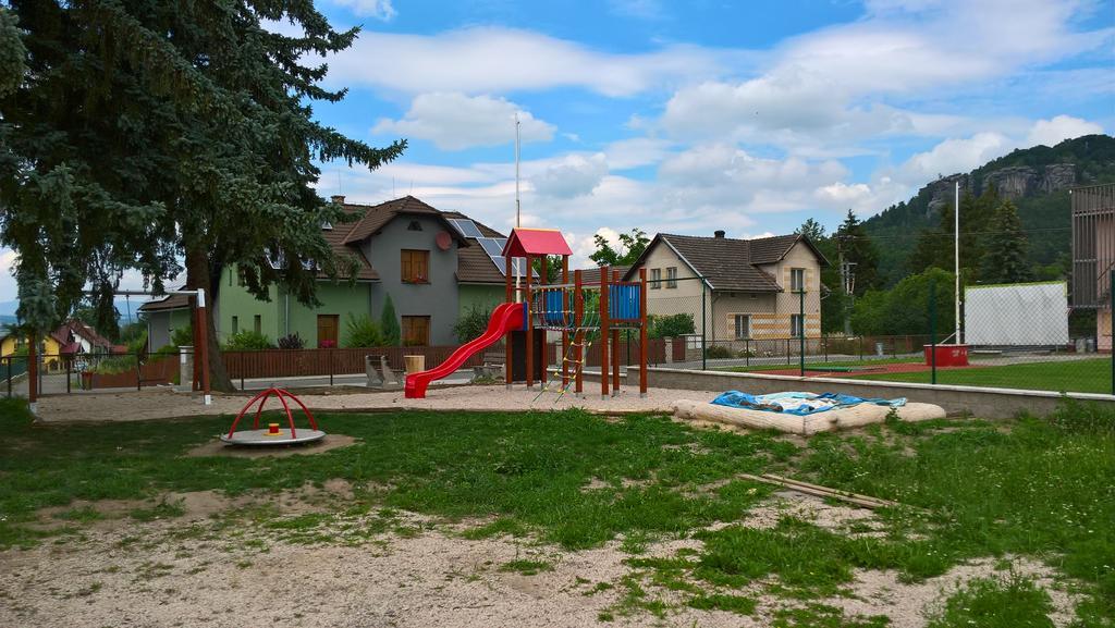 הוילה Mnichovo Hradiště Chalupa Pod Drabskymi Svetnickami מראה חיצוני תמונה